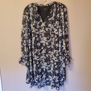 Ann Taylor Factory Women's Midi Dress Black Floral Spring Summer